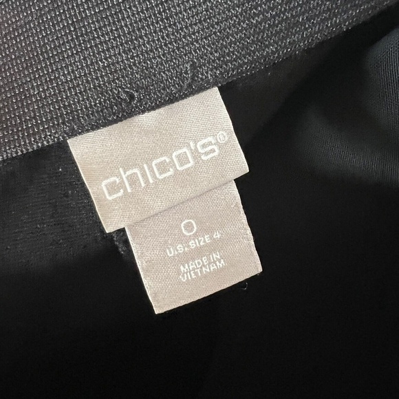 Chico's Women's Black Slimming Ankle Pull On Slacks Size 0 - Picture 7 of 8